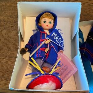 Madame Alexander 1993 “Homecoming” doll